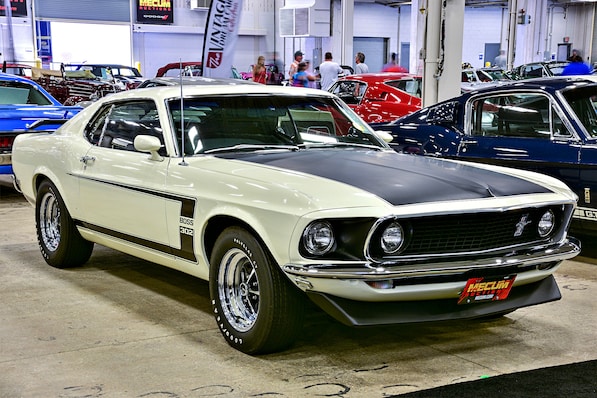 028-2019-mecum-indy-spring-classic-1969-ford-mustang-boss-302.jpg