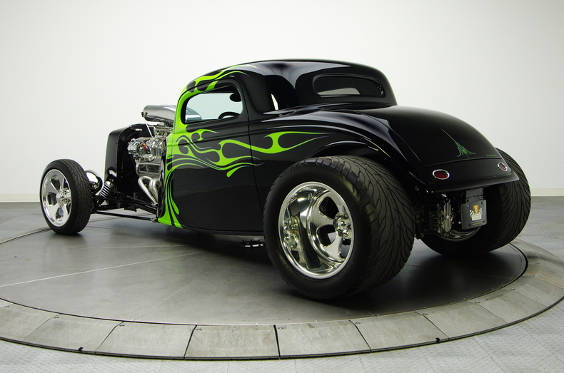 1934-ford-coupe-hot-rod-05.jpg