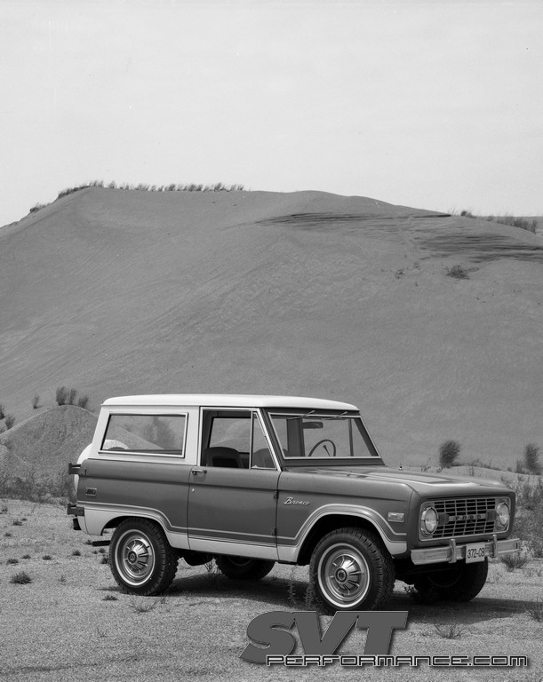 1974-Ford-Bronco-neg-161011-123.jpg