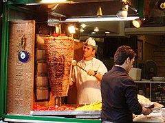 240px-Doner_kebab%2C_Istanbul%2C_Turkey.jpg