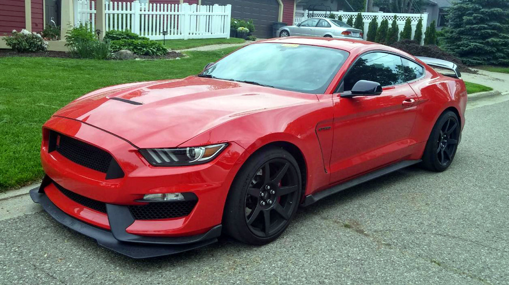 _pre%20production%20GT350%20in%20red.jpg
