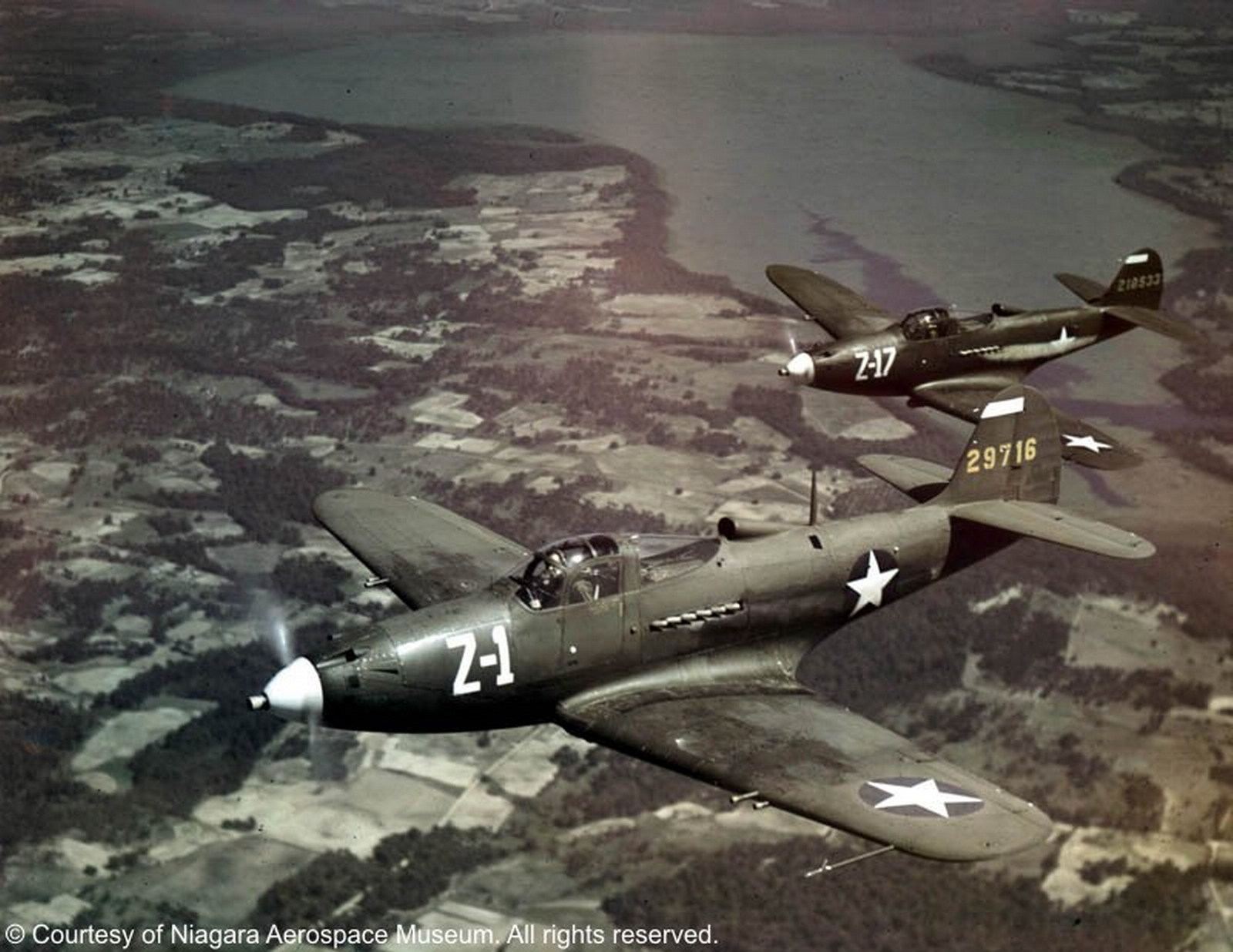 Bell-P-39-Airacobra-in-beautiful-color-courtesy-of-Niagara-Aerospace-Museum-21.jpg