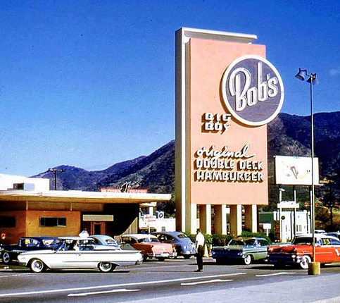 Bobs-Big-Boy-restaurant-Riverside-Drive-Burbank-California-1960.png