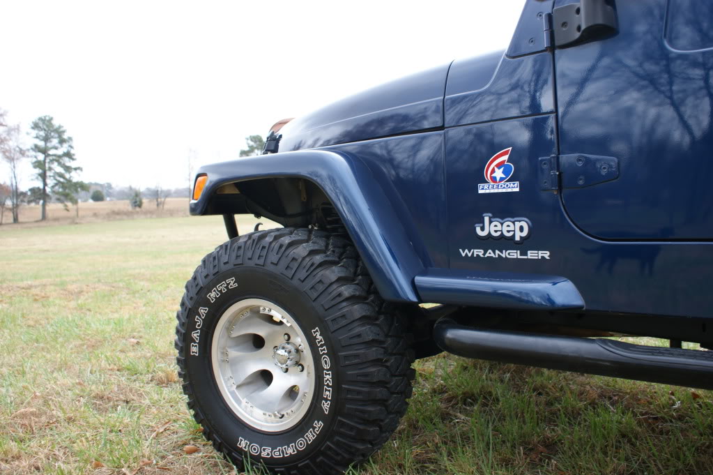 FS/FT 2003 JEEP WRANGLER TJ FREEDOM EDITION  - 4in LIFT - 33in MICKEY  THOMPSONS 