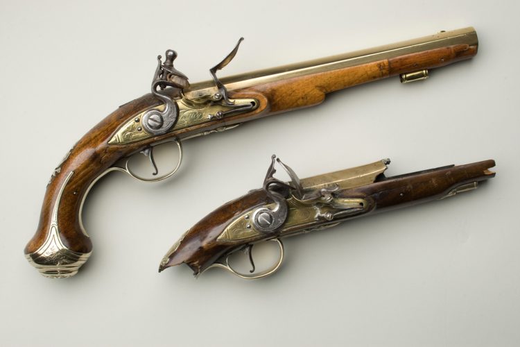 George-Washingtons-Saddle-Pistols-750x500.jpg