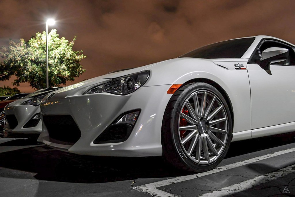 Scion-FRS-with-Ford-Coyote-Boss-302-V8-03.jpg