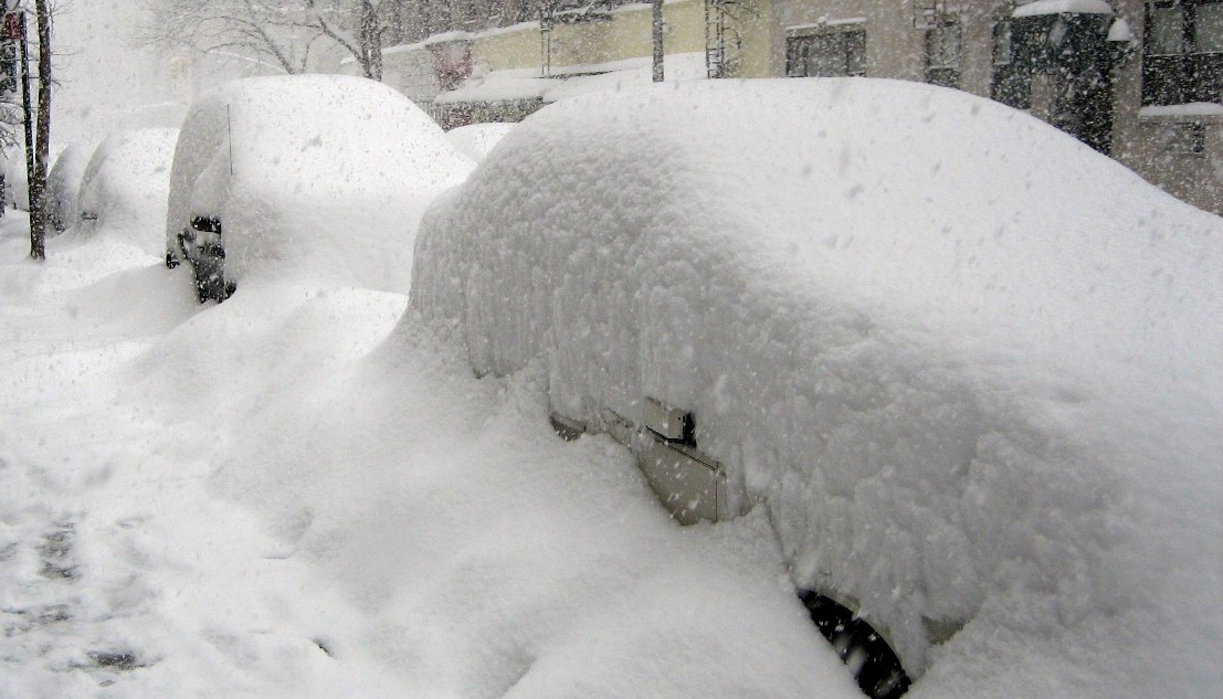 Snow-covered-cars1.jpg